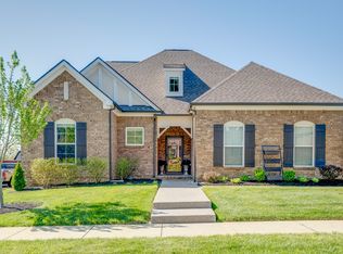 1009 Lawsons Ridge Dr, Nashville, TN 37218