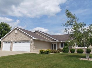 1401 26th St SW, Austin, MN 55912