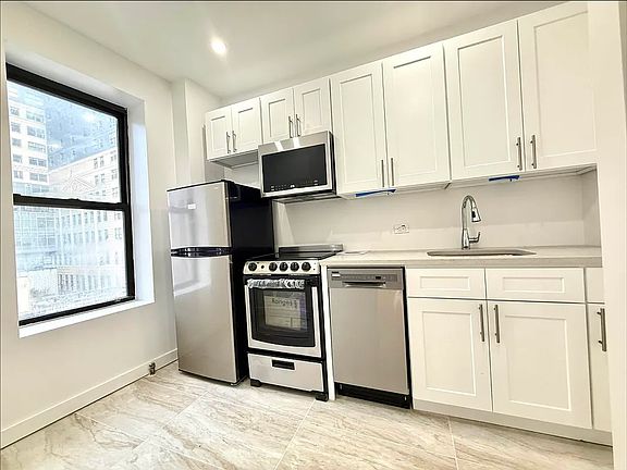 5th image of 88 Livingston St #12A