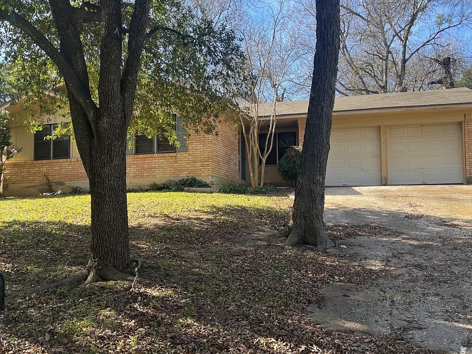 1st image of 524 Brookwood Dr