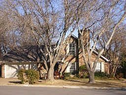 1st image of 3809 Devonaire Dr