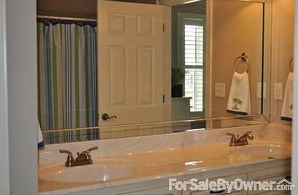 Upstairs Bathroom #2