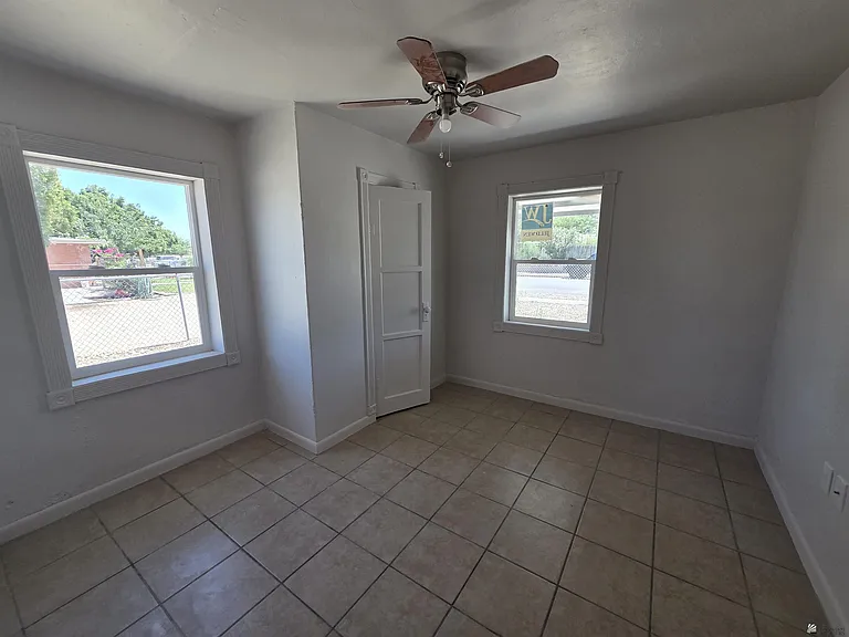 2092 S Maple Ave #1 — Photo 5