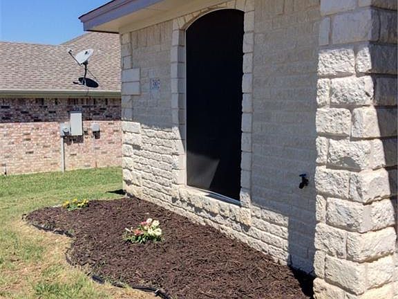 2nd image of 3803 Republic Of Texas Dr
