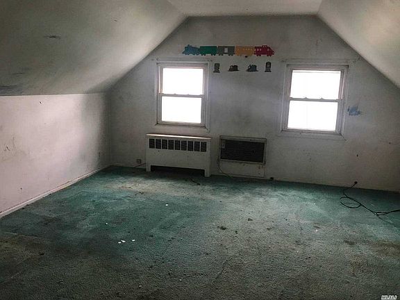 4th image of 59 Farm Ln