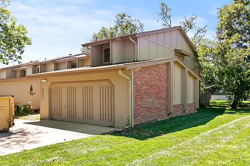 9002 David Cir Photo 1