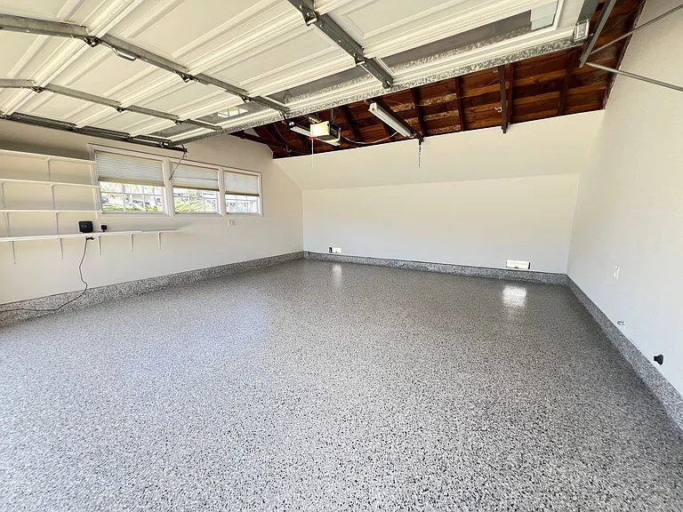 108 S Ellery Dr — Photo 43