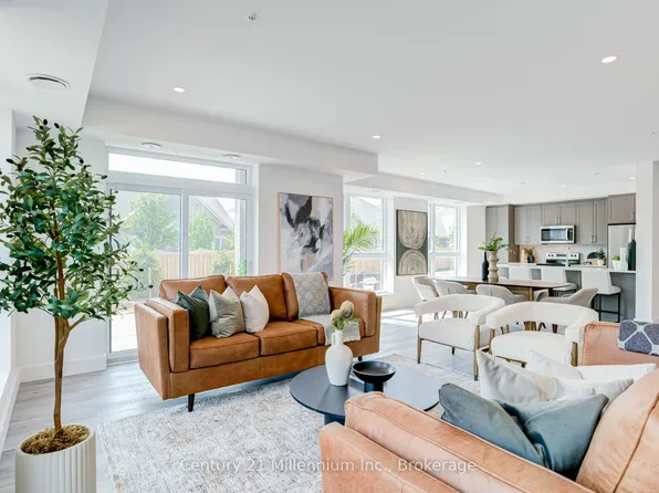 4 Kimberly Ln #109, Collingwood, ON L9Y 0Z7