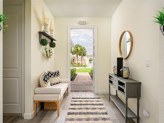 5th image of 6001 Sequoia Cir
