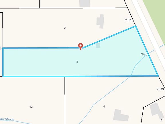 2nd image of 7095 Sechelt Inlet Rd