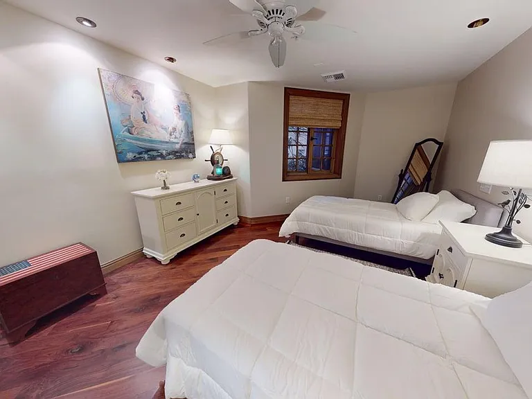 120 C Ave #205 — Photo 5