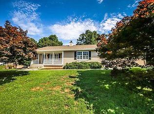 5930 Nichols Ln, Gainesville, GA 30506