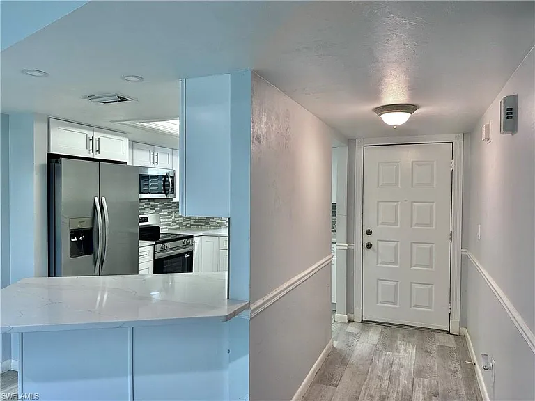 4955 Pepper Cir #B-204 — Photo 23