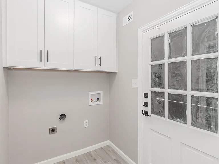 4015 Crown Shore Dr — Photo 51