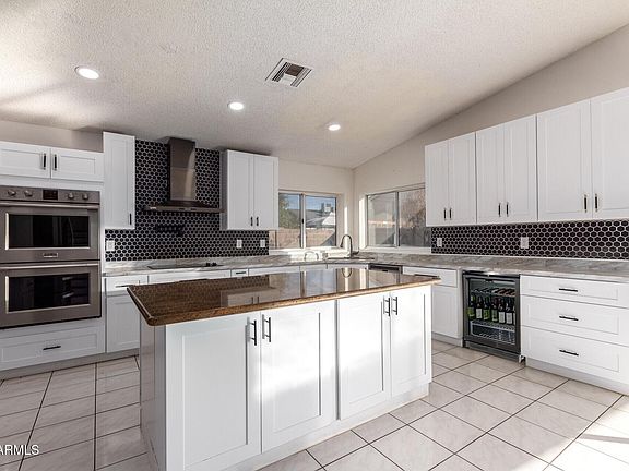 5th image of 5595 W MERCER Lane