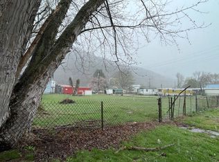 5616 Church Dr, Charleston, WV 25306