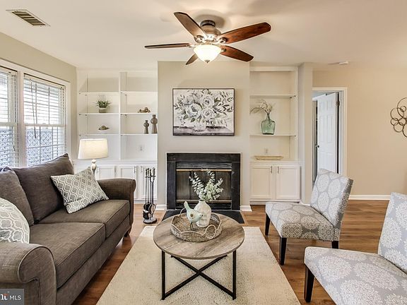 3rd image of 20545 Shadyside Way #17-2