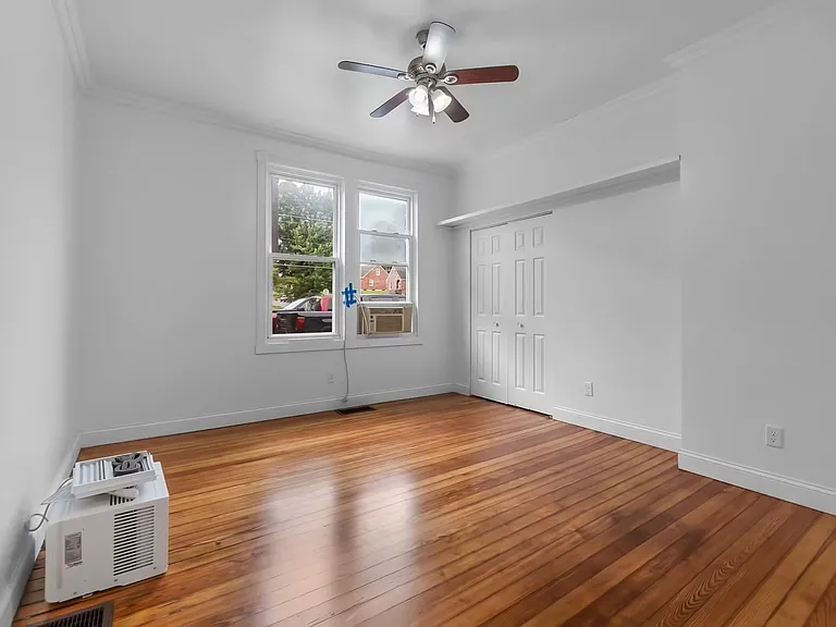 9 S Benton St #A — Photo 14