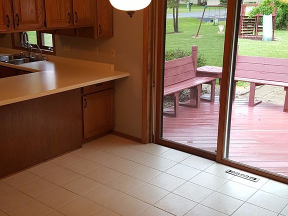 4th image of N1513 Ellen Ln