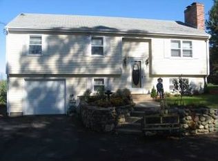 241 Lions Mouth Rd, Amesbury, MA 01913