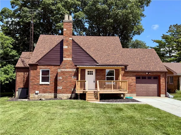 524 S Main St, Englewood, OH 45322