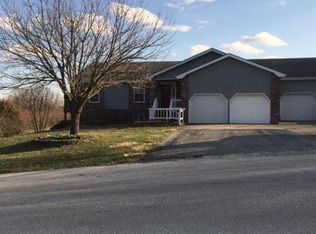 1140 W Sunny Slopes Dr, Nixa, MO 65714