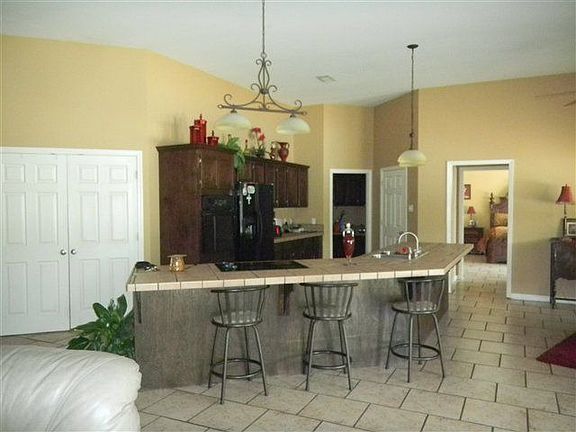 3rd image of 119 Wolf Lair Dr