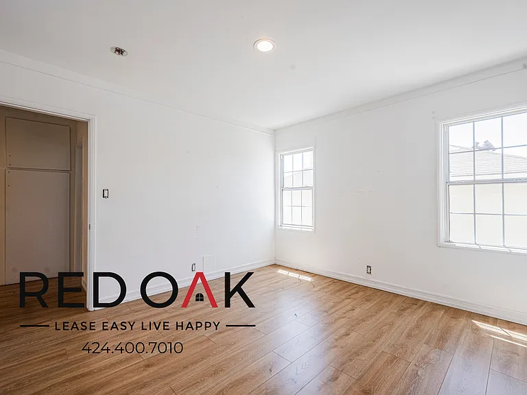 1437 Selby Ave #1437 — Photo 14