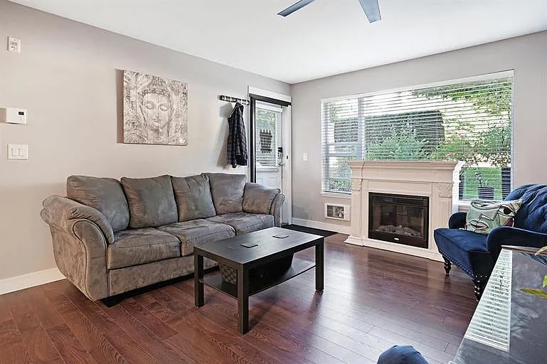 2 bed, 2.0 bath, 997 sqft, $2,100 — Photo 3