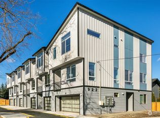 922 N 200th St UNIT E, Shoreline, WA 98133