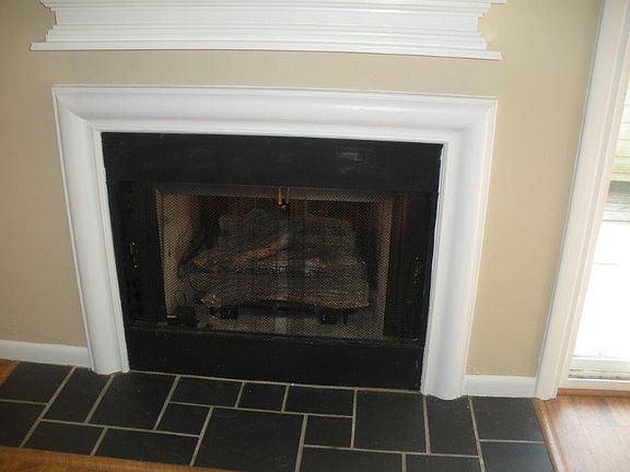 5th image of 3020 Winterberry Dr