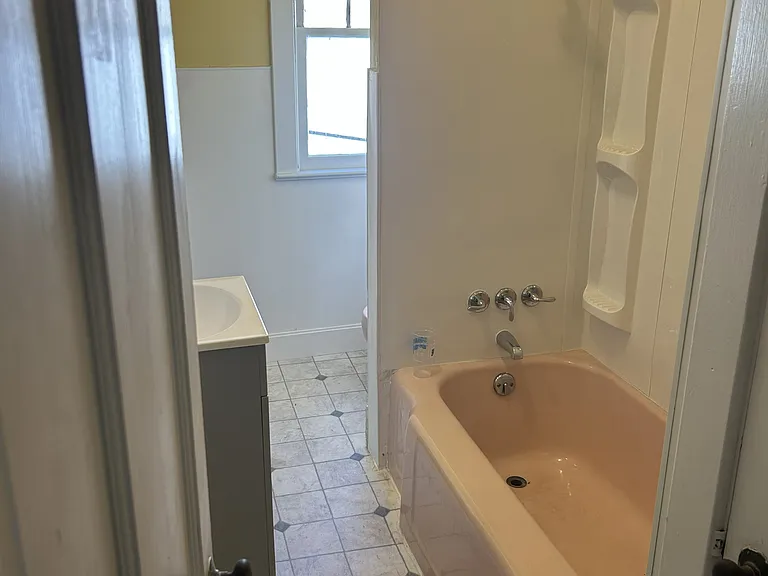 60 Lincoln Way W #2 — Photo 14