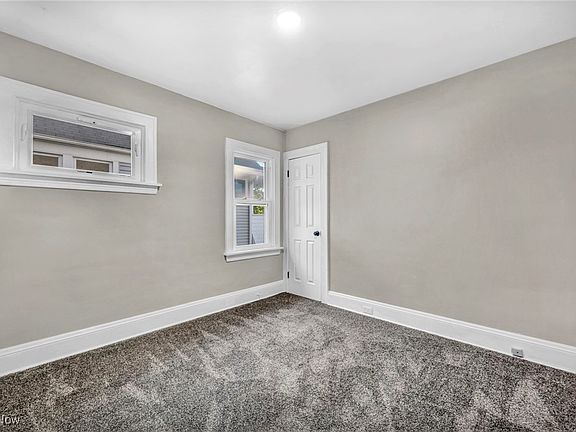 2nd image of 2211 Chesterland Ave