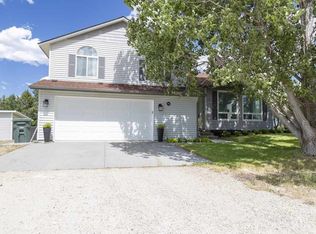 212 Country Club Pkwy, Spring Creek, NV 89815