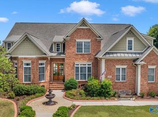 204 Hawks Crest Dr NW, Madison, AL 35757