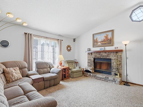 3rd image of 12959 Black Hills Dr