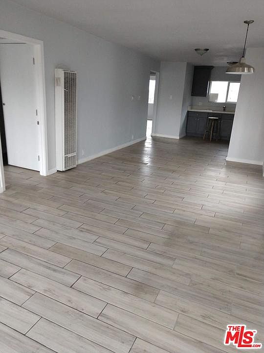 1st image of 5929 Denver Ave #2