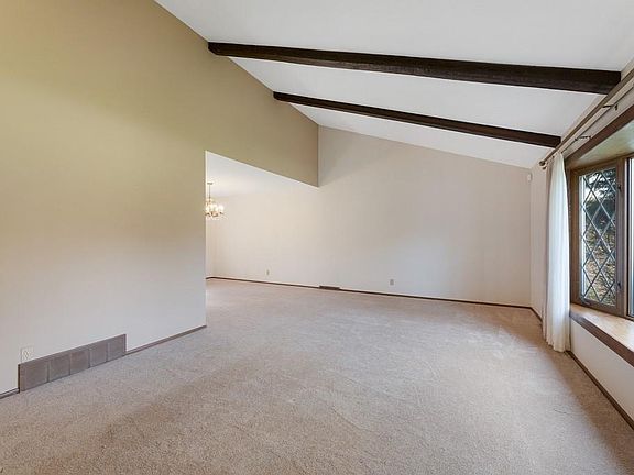 5th image of 7155 Cottesmore Ln