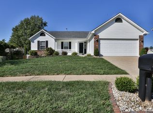 3530 Canyon Creek Dr, Saint Peters, MO