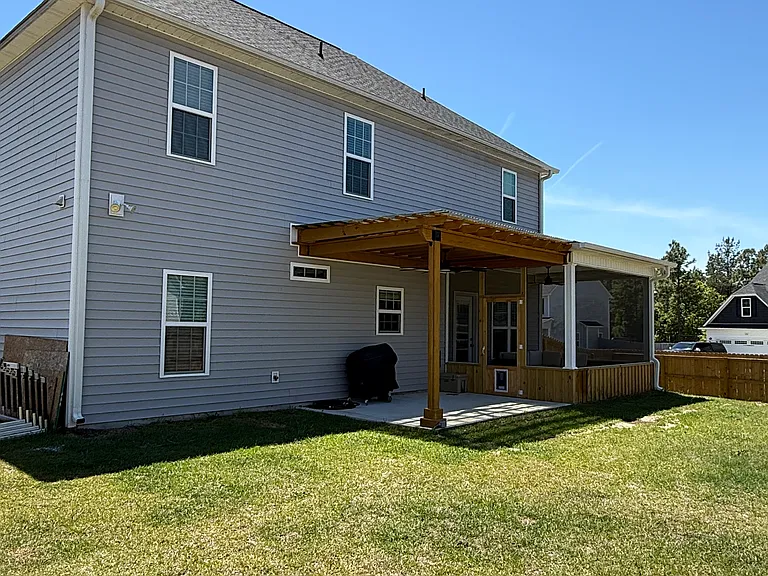 1216 Yellowwood Dr — Photo 4
