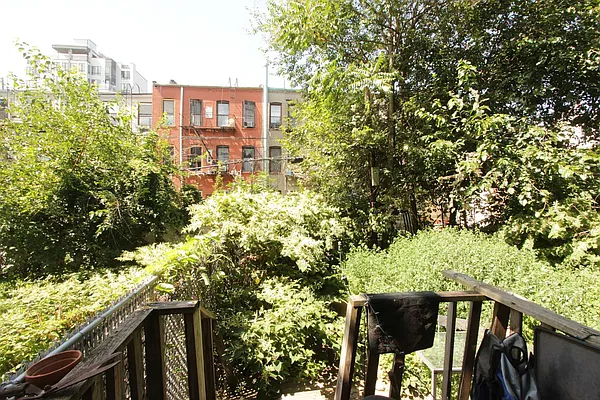 Rented by Nooklyn NYC LLC | media 5