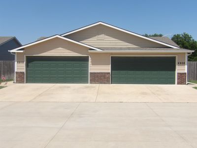 6908-6910 N Hydraulic Ave, Wichita, KS, 67219