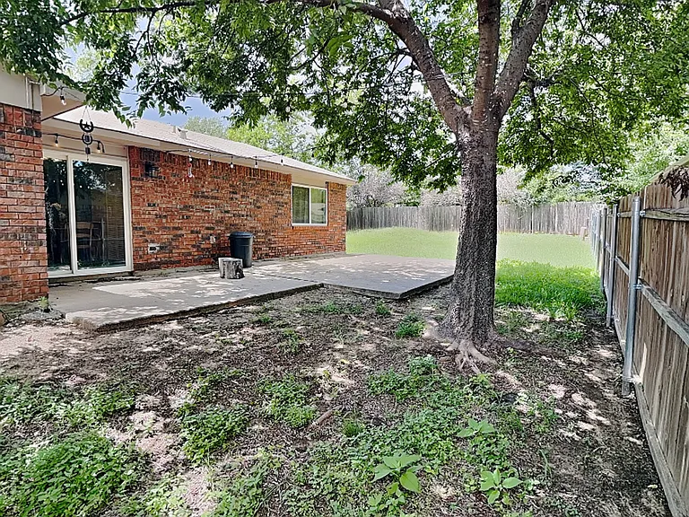 1240 Whittenburg Dr — Photo 14