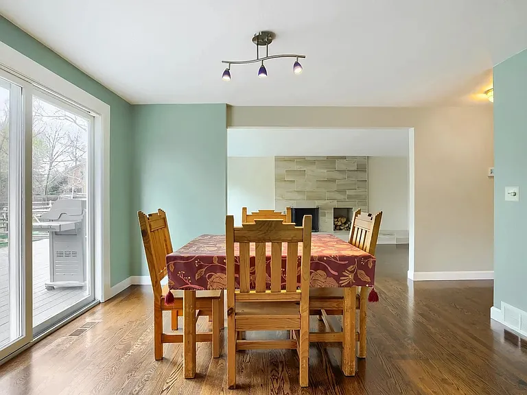 4556 Apple Way — Photo 6