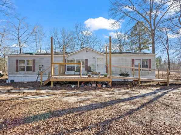 633 Live Oak Dr, Windsor, SC 29856