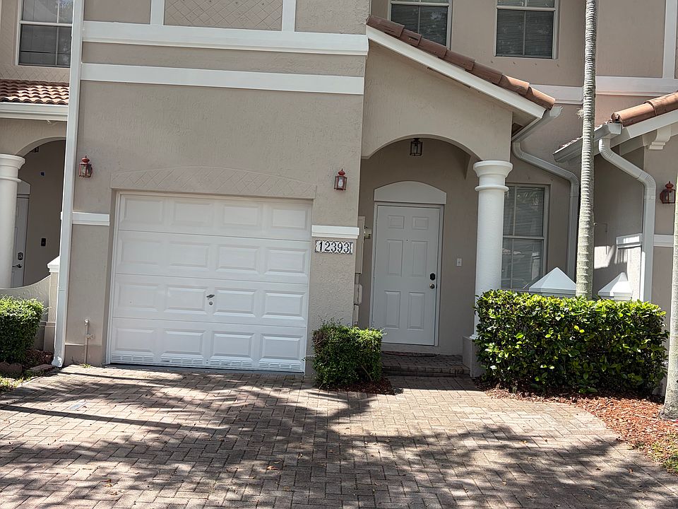 1st image of 12393 SW 124th Ter