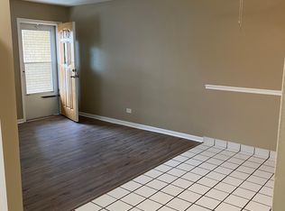 1801 S Harlem Ave #9, Berwyn, IL 60402