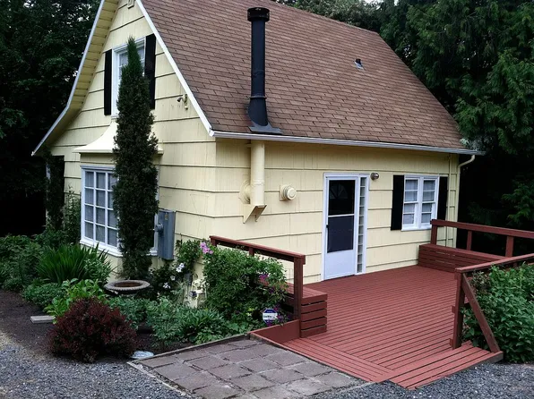 5665 SW Bonita Rd, Lake Oswego, OR 97035