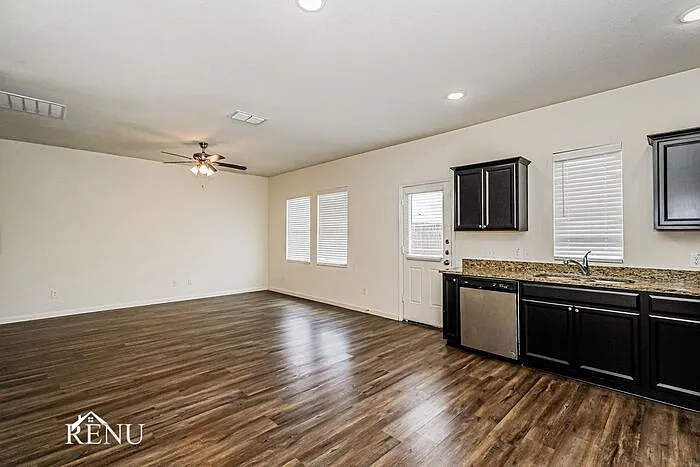 6017 Mojave Dr — Photo 10