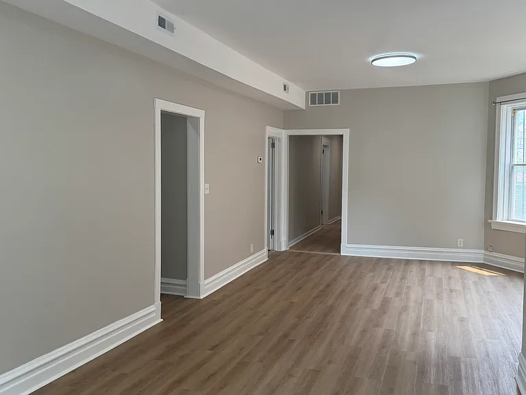 3911 N Kedzie Ave #1 — Photo 4